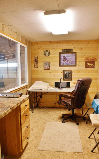 Snake River Arena Announcing Booth